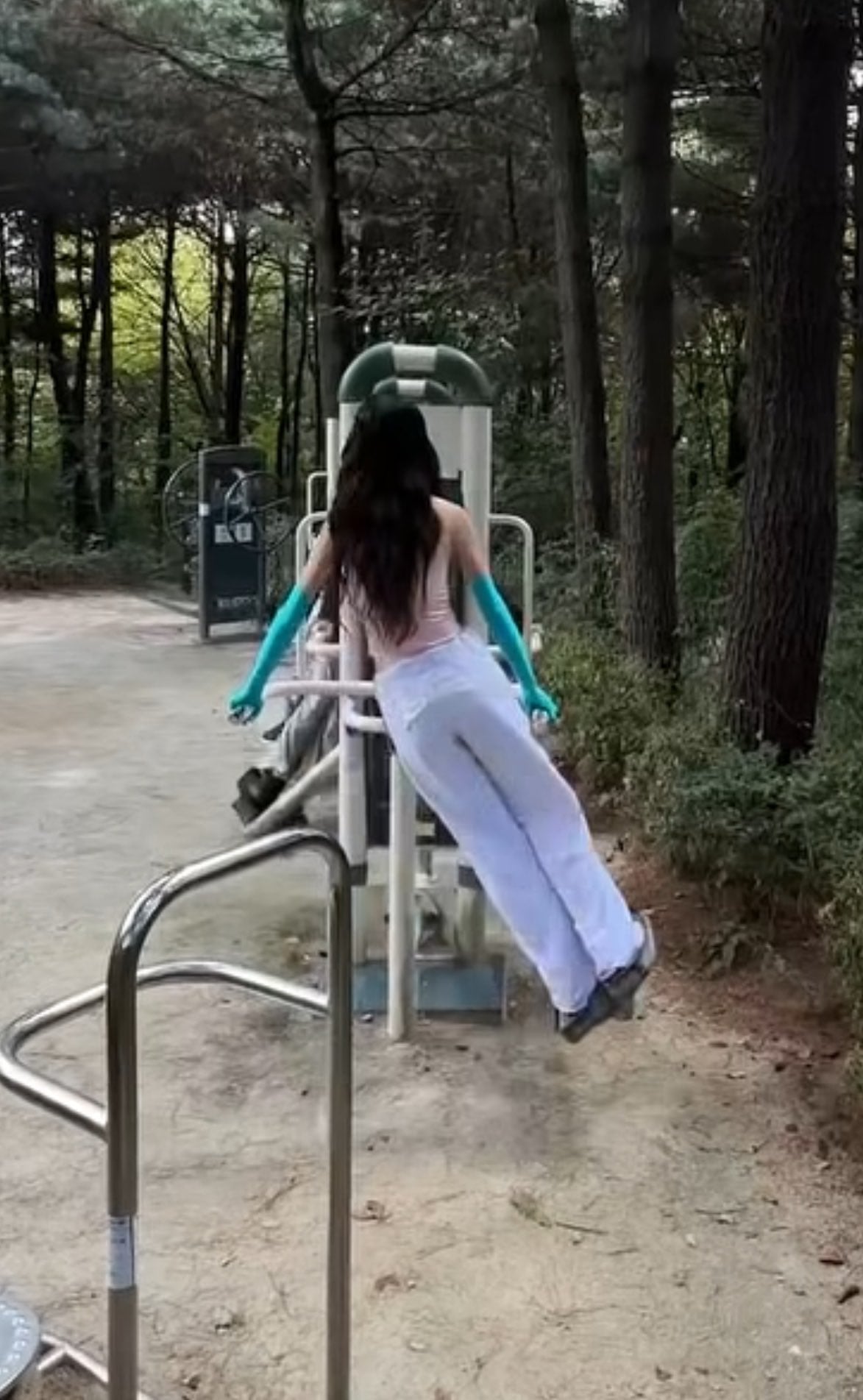 001_20261007183813_x4lWTfJ8c7.jpeg