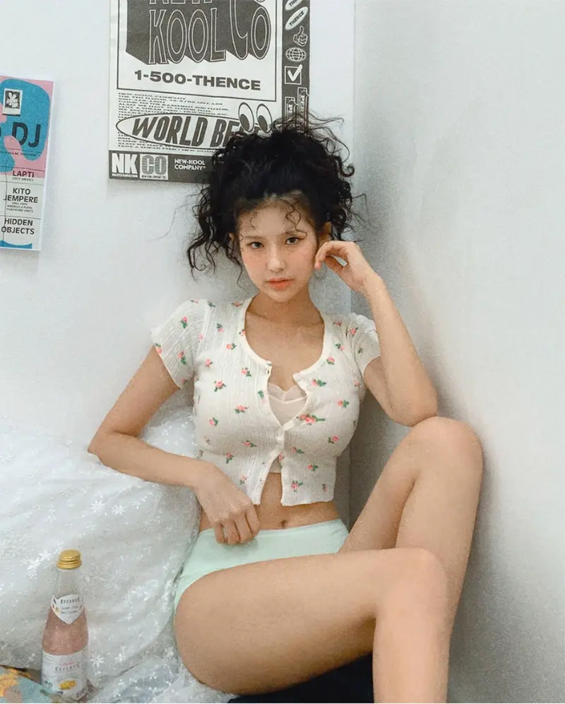 한국에서 활동하는 모델 이토 아사키 - 꾸르
