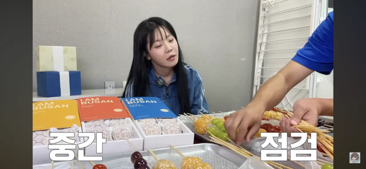 탕후루 100개 먹방 도전한 유튜버 | mbong.kr 엠봉