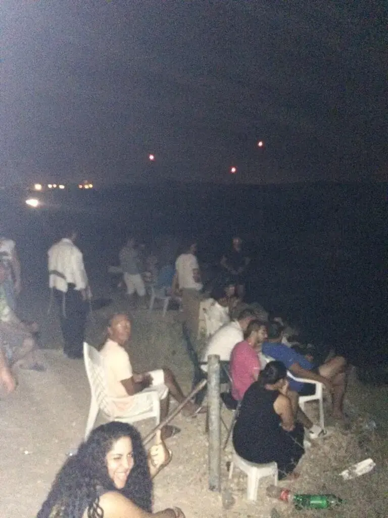 가자지구 폭격, 학살을 즐기고 구경하는 이스라엘 국민들. JPG | mbong.kr 엠봉