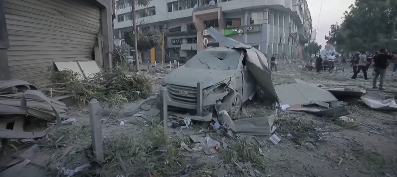 가자지구 폭격 맞은 현대차 | mbong.kr 엠봉