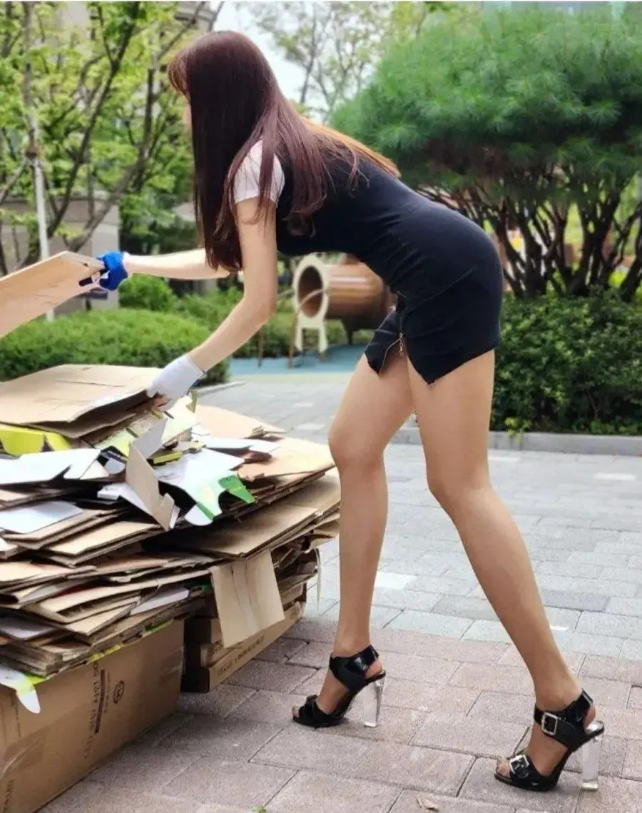 동탄 아파트 분리수거녀.jpg | mbong.kr 엠봉