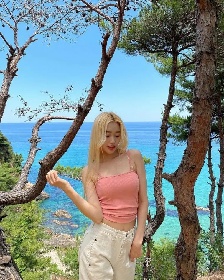 김소윤 치어리더 해변에서 사복 | mbong.kr 엠봉