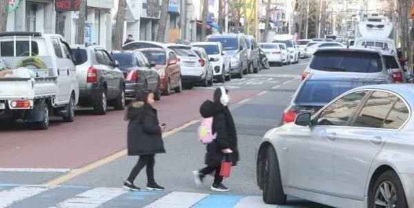 한국의 주차 문화중 하나 | mbong.kr 엠봉