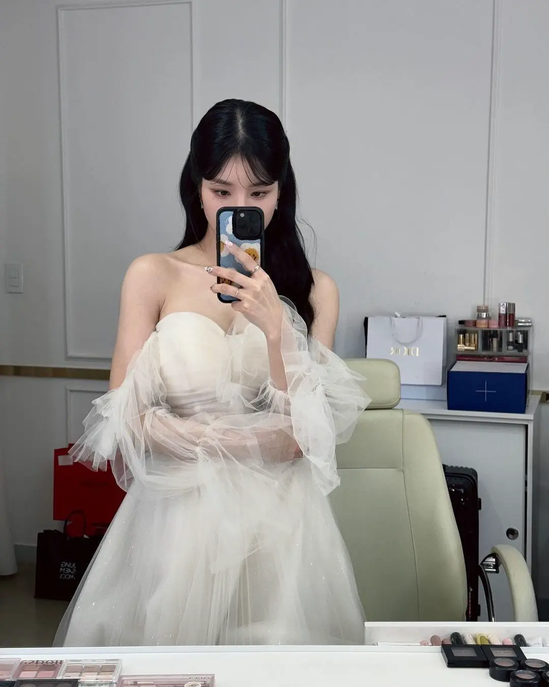 권은비 순백의 드레스 인스타 | mbong.kr 엠봉