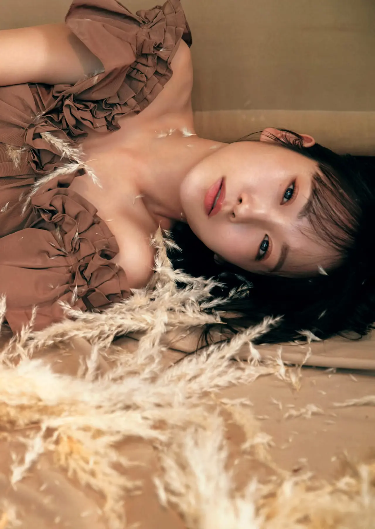AKB48 출신 배우 카와에이 리나 ['주간문춘' 2024년 1월 25일호] | mbong.kr 엠봉