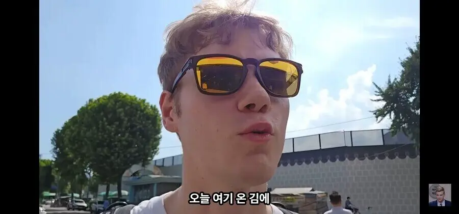 서울 광장시장에서 외국인인척 하는 외국인 | mbong.kr 엠봉