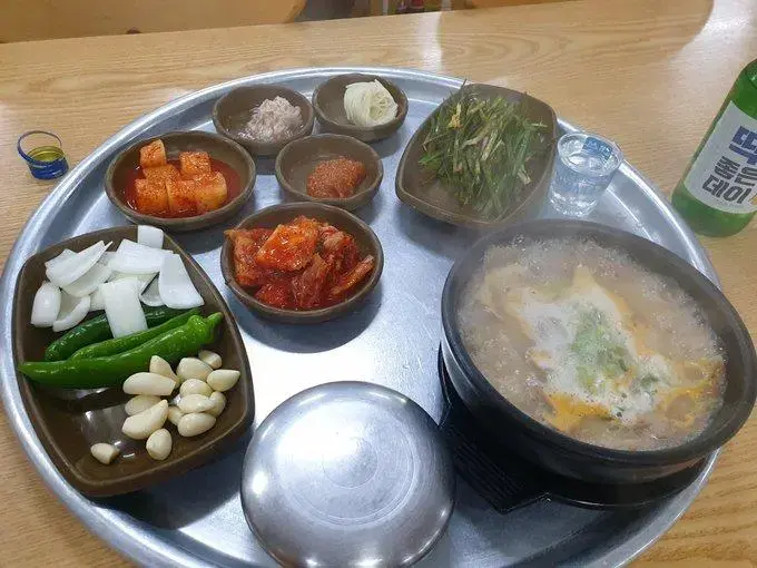 국밥집 알바 후기.. gif | mbong.kr 엠봉