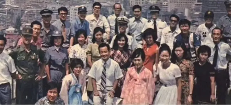 1973년 28세 분들 외모 | mbong.kr 엠봉