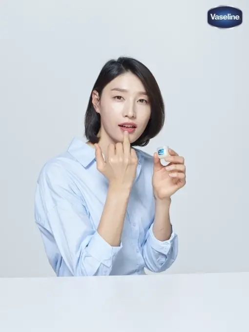 김연경의 뒤를 이어 바세린 모델이 된 강혜원 | mbong.kr 엠봉