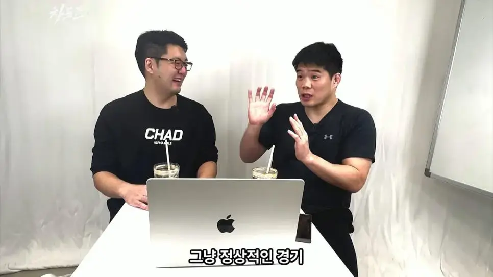 김대환 해설가피셜 론다 로우지가 메이웨더 진짜 이기는이유.jpg | mbong.kr 엠봉