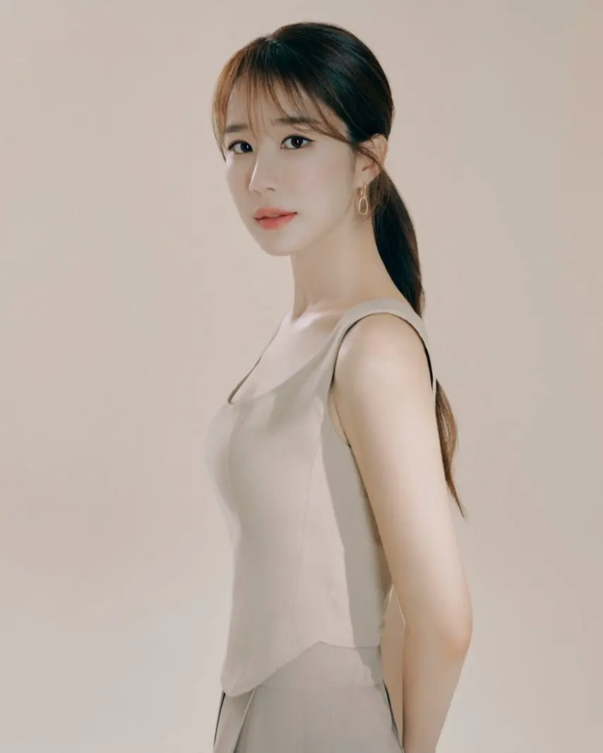 유인나 New프로필 비하인드 | mbong.kr 엠봉