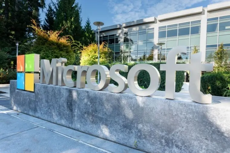 Microsoft는 이제 직원들이 사이버 보안 기여도에 따라 등급을 매길 것이라고 밝혔습니다 | mbong.kr 엠봉