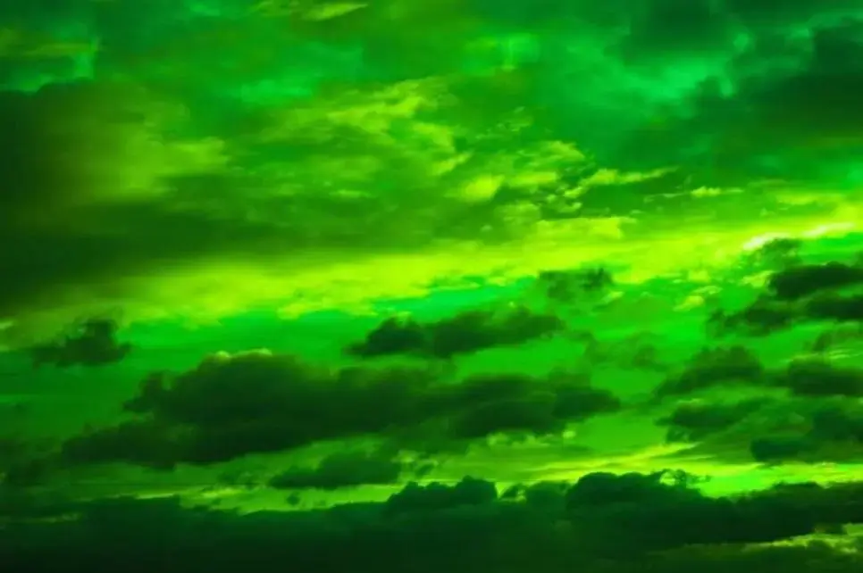 미국 초록색 하늘 현상 ㄷㄷ.jpg | mbong.kr 엠봉