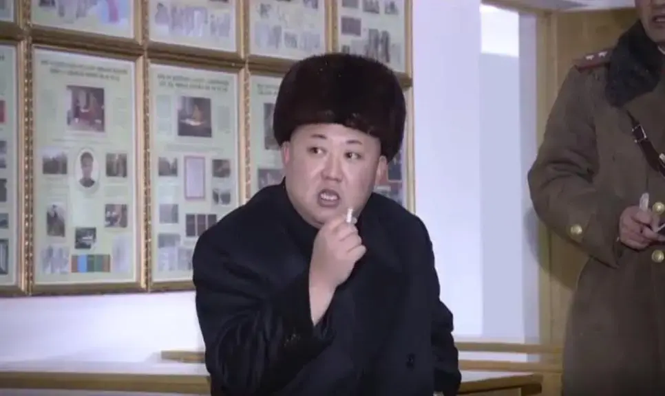진짜 북한군 최신형 막사 | mbong.kr 엠봉
