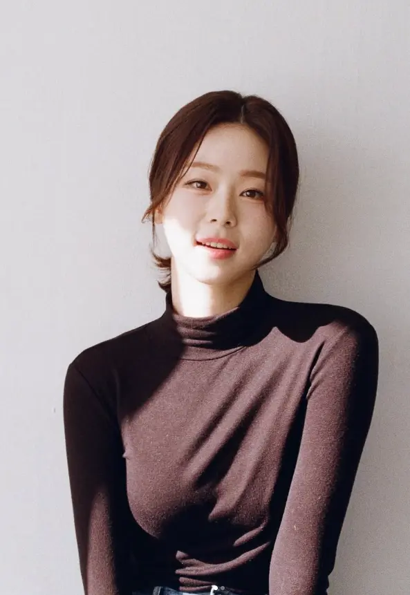 어르신들 좋아죽는 귀여운 KBS 부산 아나운서 정재희 - 연예인 - 엠봉