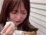 고로케 먹다가 눈물 터진 일본여자.mp4